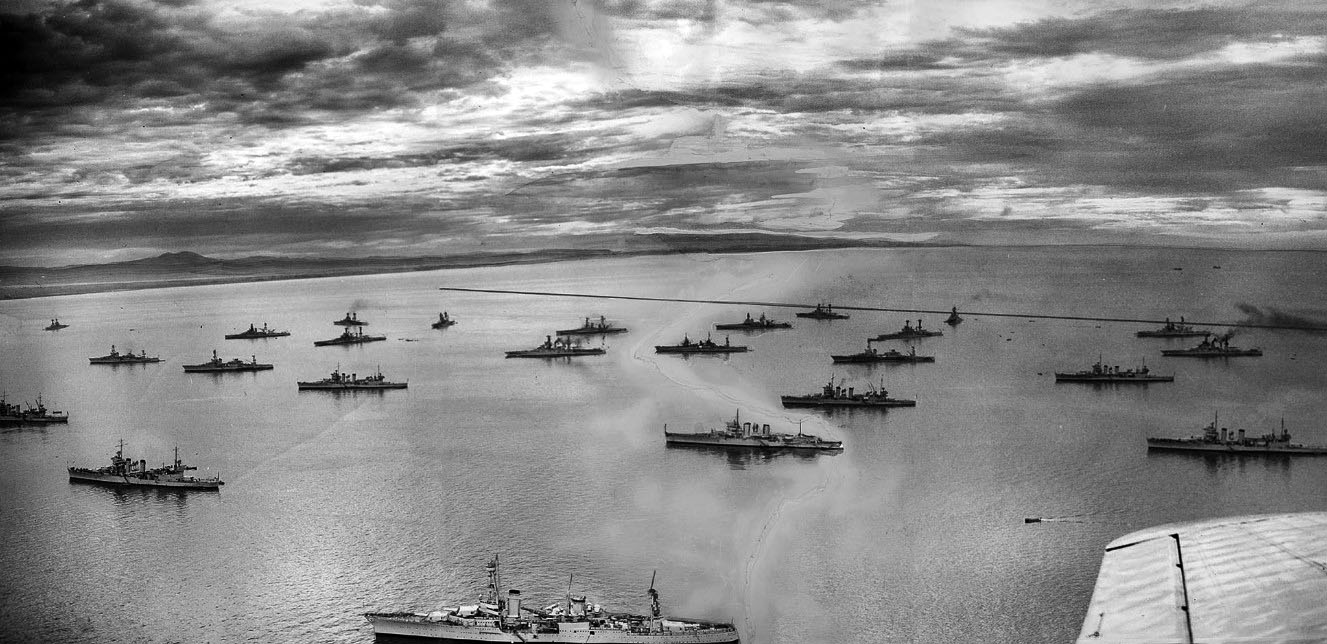 Navy_Fleet_San_Pedro_1938